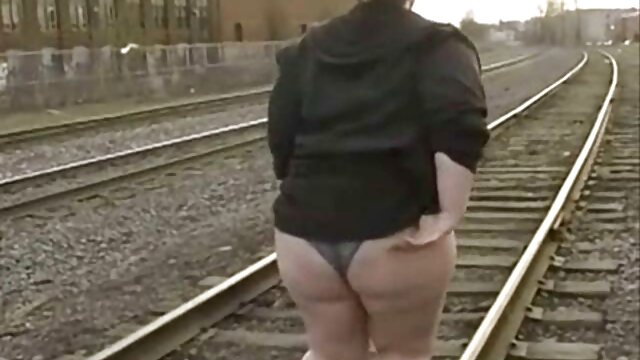 Краще порно : PinkyXXX-ебонітовий зот з великою мама і син секс попою Сексуальне гаряче порно